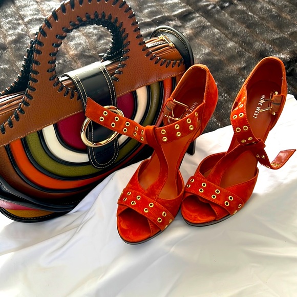 Nine West sandals. 3” heel. Buckle straps. Deep Orange/Red color #tallgirlshoes - Picture 4 of 5